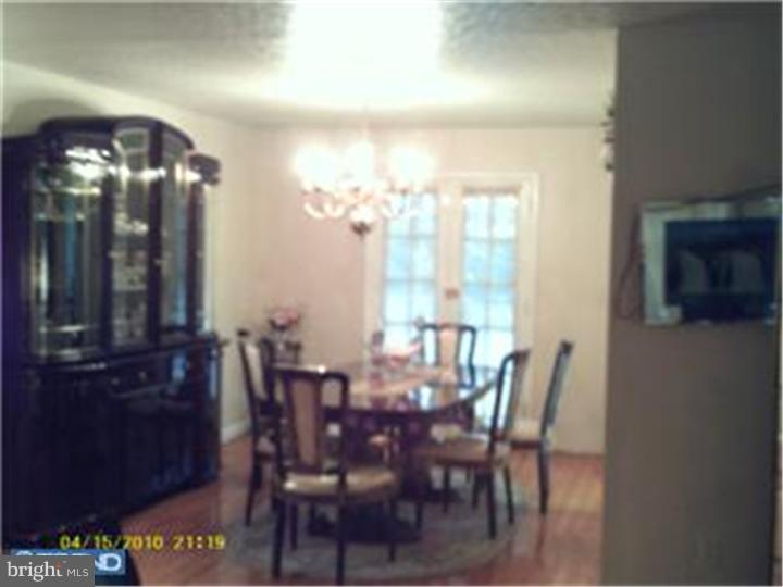 109 Hilldale Road Cheltenham, PA 19012 - Photo 4 of 25 Gallery Image 4