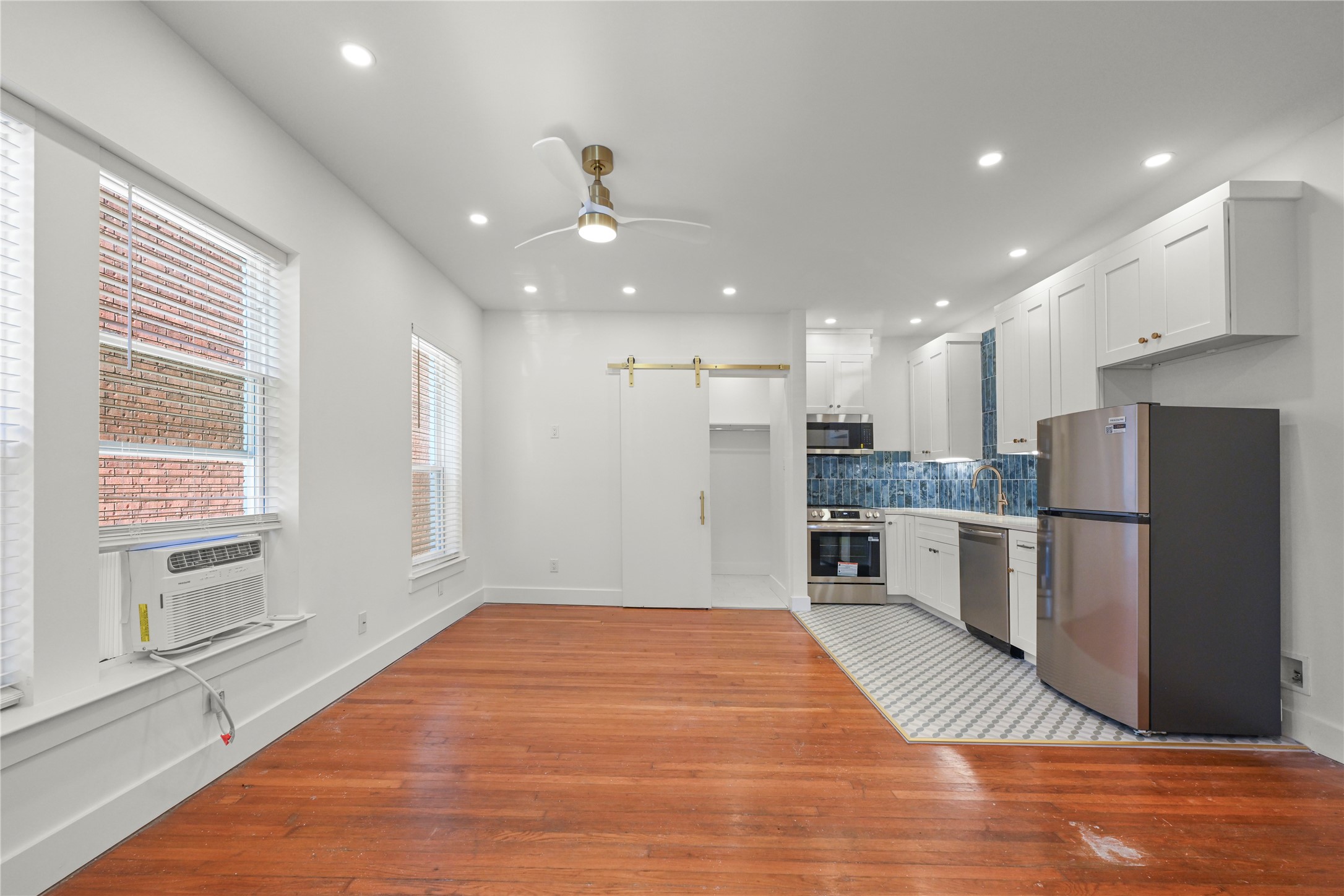 808 Sul Ross Street, Unit 2 Houston, TX 77006 - Photo 6 of 11