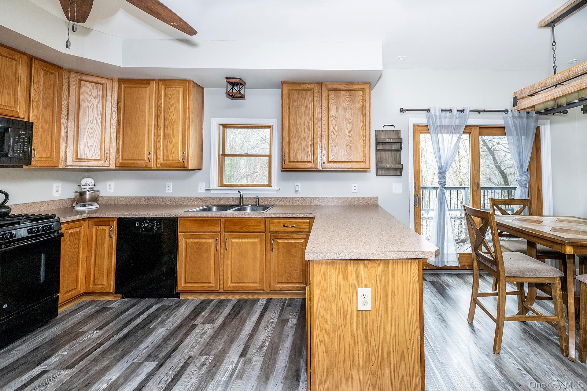 269 Milewood Road Millbrook, NY 12545 - Photo 6 of 40