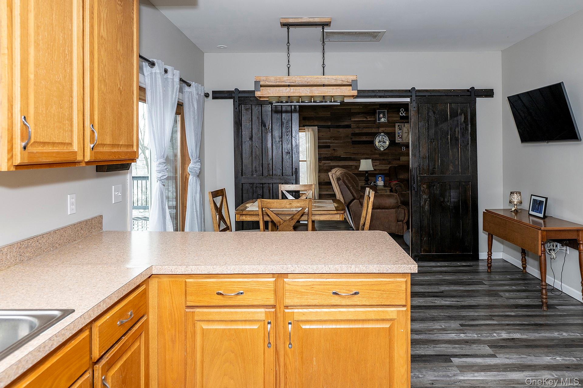 269 Milewood Road Millbrook, NY 12545 - Photo 9 of 40