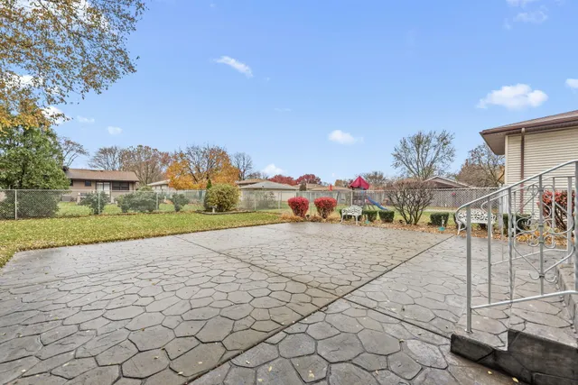 a view of a basketball court
