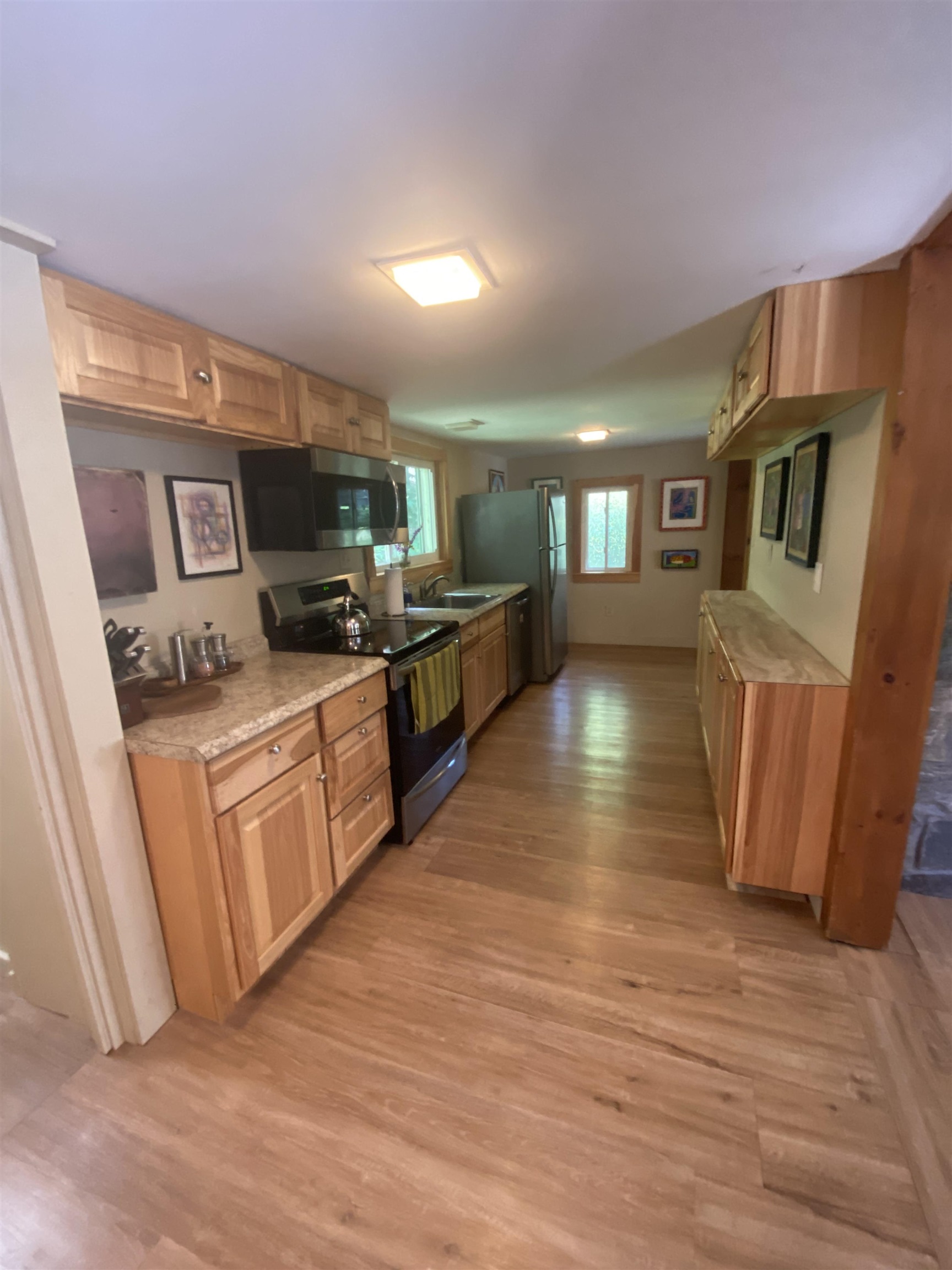 6 Gates Lane Wilmington, VT 05363 - Photo 5 of 33