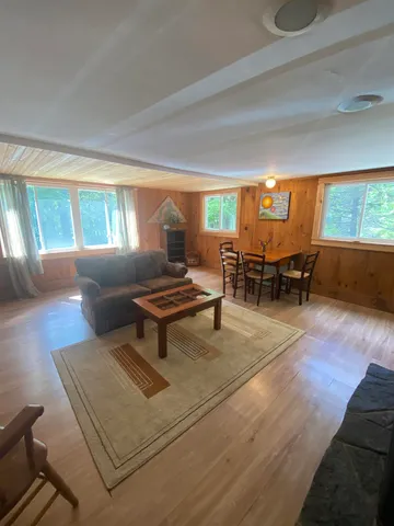$449,000 | 6 Gates Lane, Wilmington, VT 05363