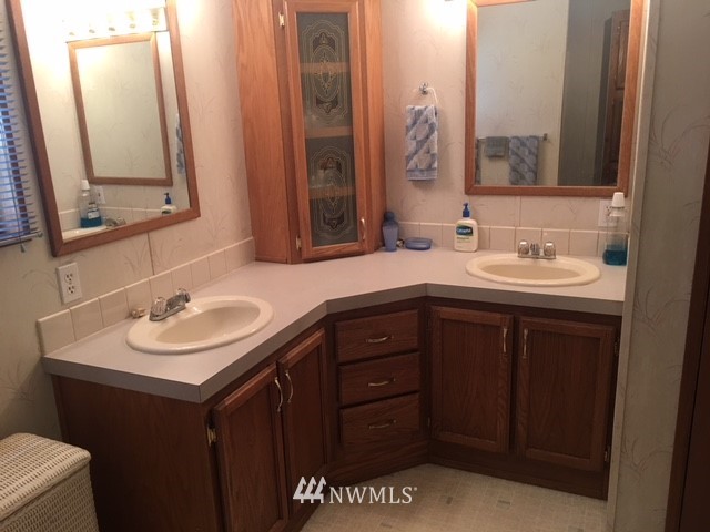 8057 Nicholson Road Sedro-Woolley, WA 98284 - Photo 21 of 25 Gallery Image 21