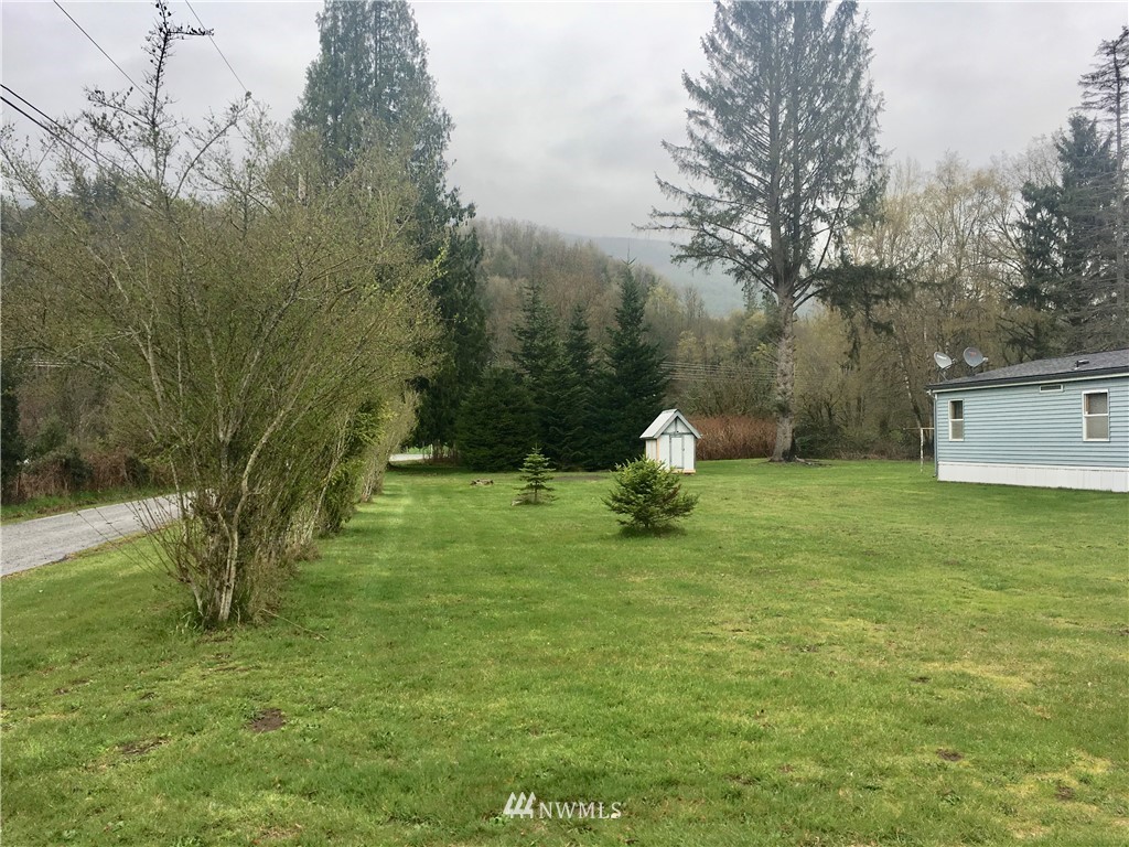 8057 Nicholson Road Sedro-Woolley, WA 98284 - Photo 6 of 25 Gallery Image 6