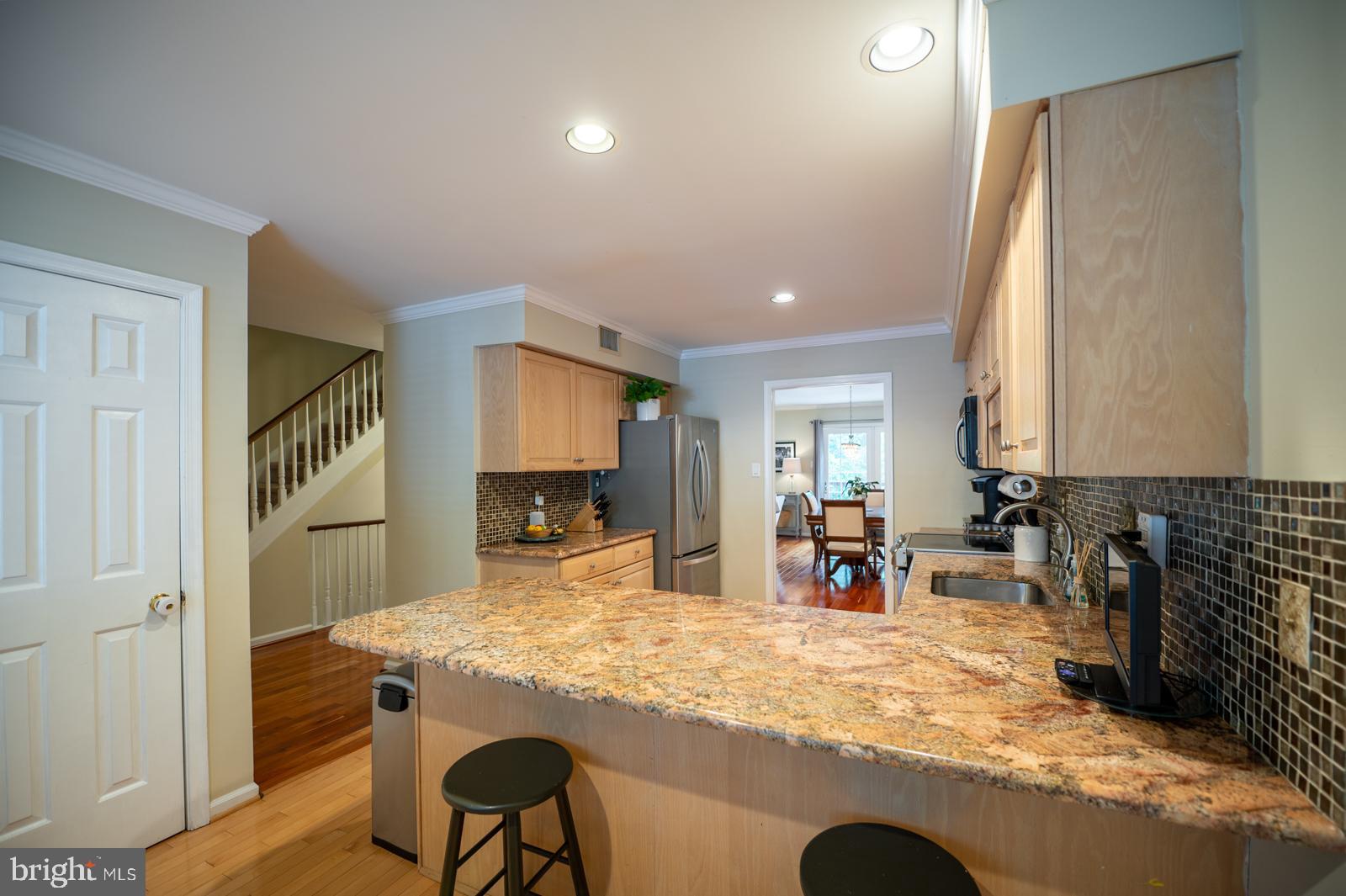 403 Brighton Road Devon, PA 19333 - Photo 5 of 50 Kitchen with Breakfast bar