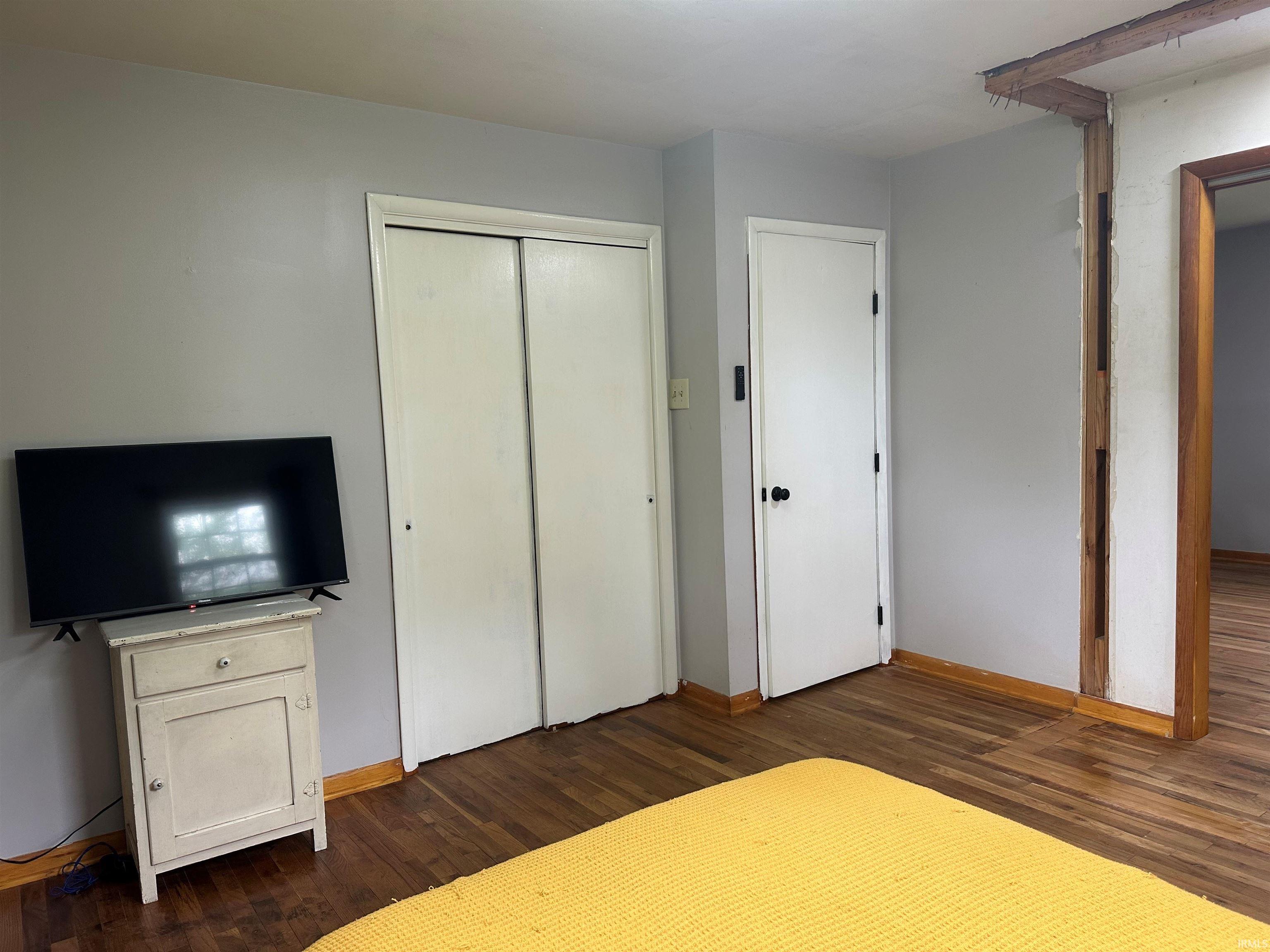 7150 South Strain Ridge Road Bloomington, IN 47401 - Photo 18 of 27