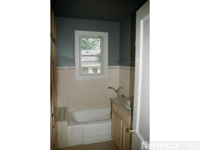 509 5th Street Hudson, WI 54016 - Photo 7 of 18 Gallery Image 7