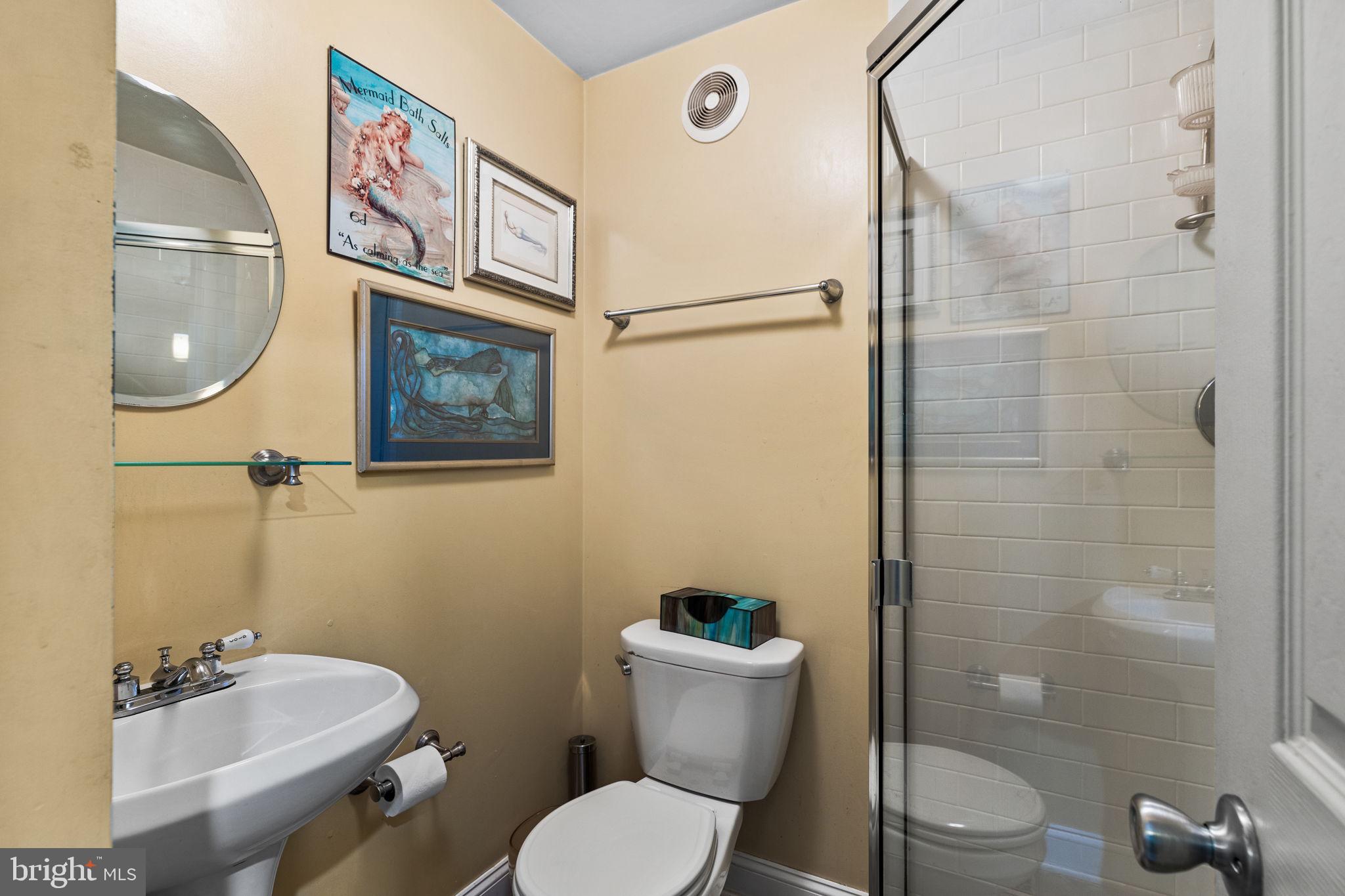 713 Dover Road Wynnewood, PA 19096 - Photo 12 of 31