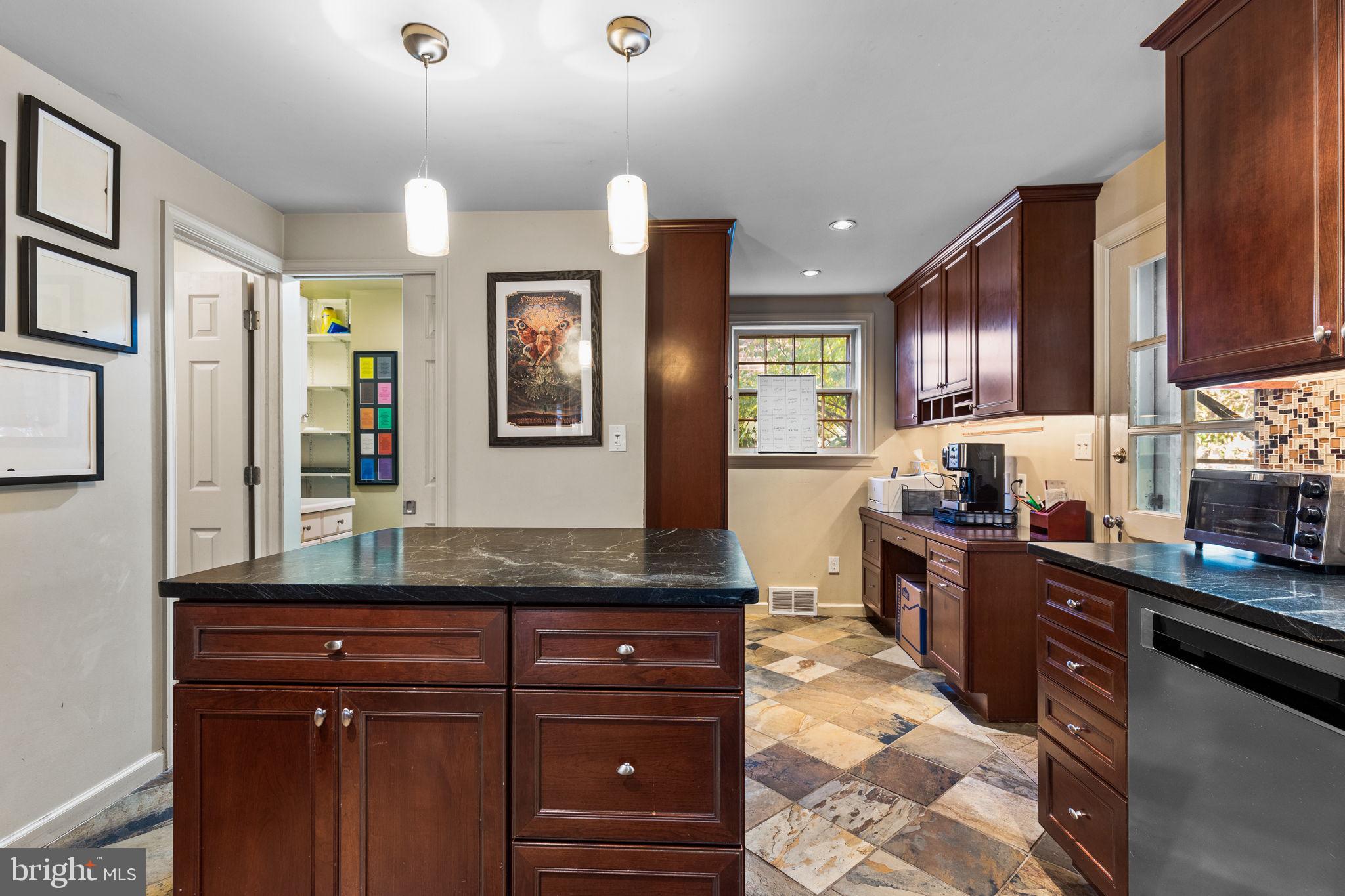 713 Dover Road Wynnewood, PA 19096 - Photo 9 of 31