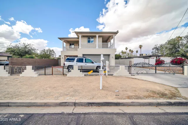 a view of a house with sitting area
