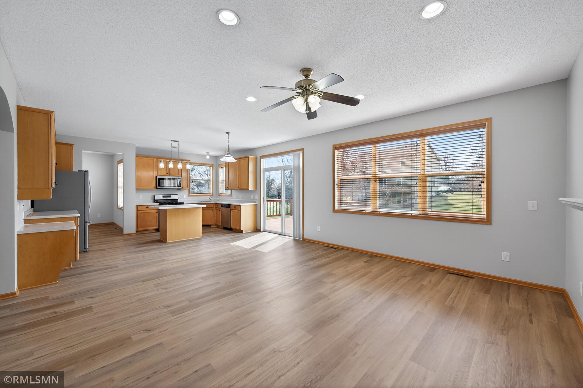 18017 68th Avenue North Maple Grove, MN 55311 - Photo 12 of 34
