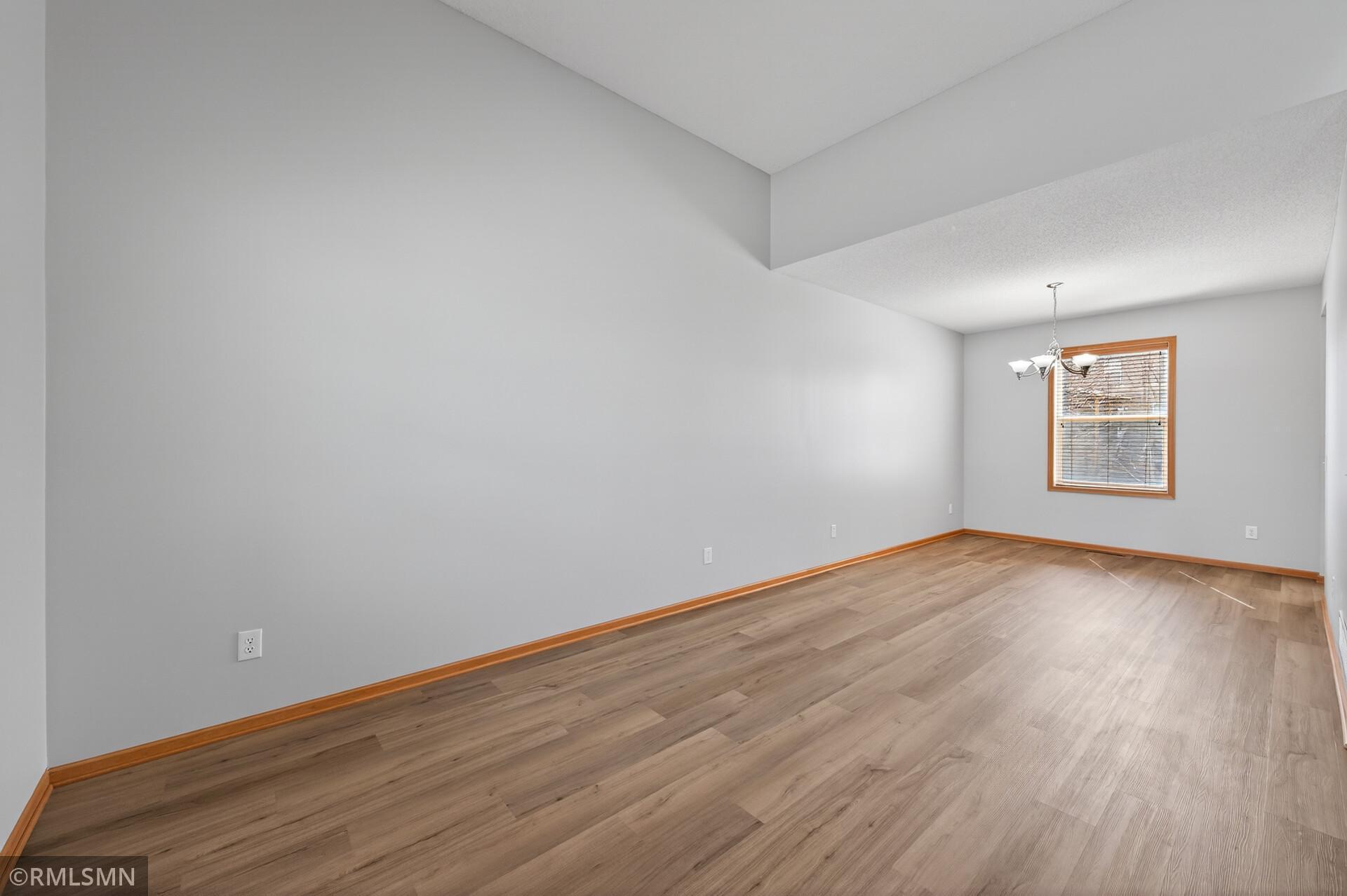 18017 68th Avenue North Maple Grove, MN 55311 - Photo 5 of 34