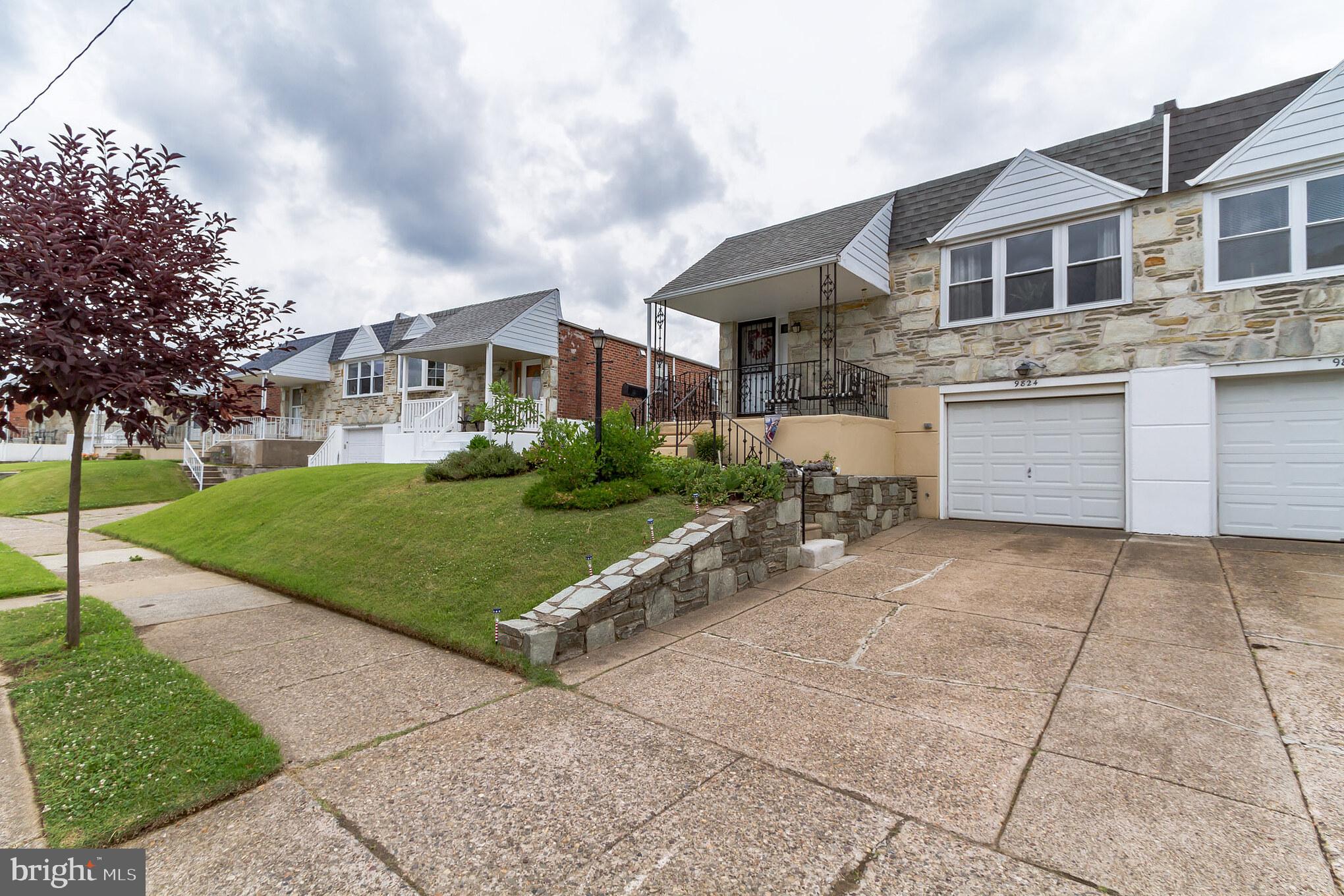 9824 Hardy Road Philadelphia, PA 19115 - Photo 29 of 31 Nice concrete driveway
