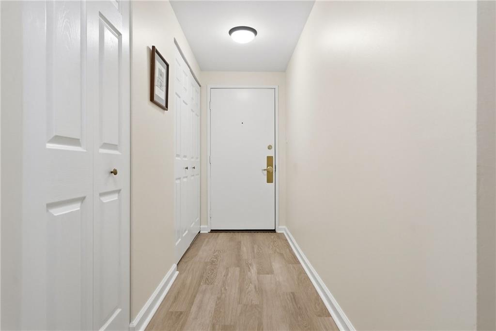 1500 Cochran Road, Unit 901 Pittsburgh, PA 15243 - Photo 8 of 45