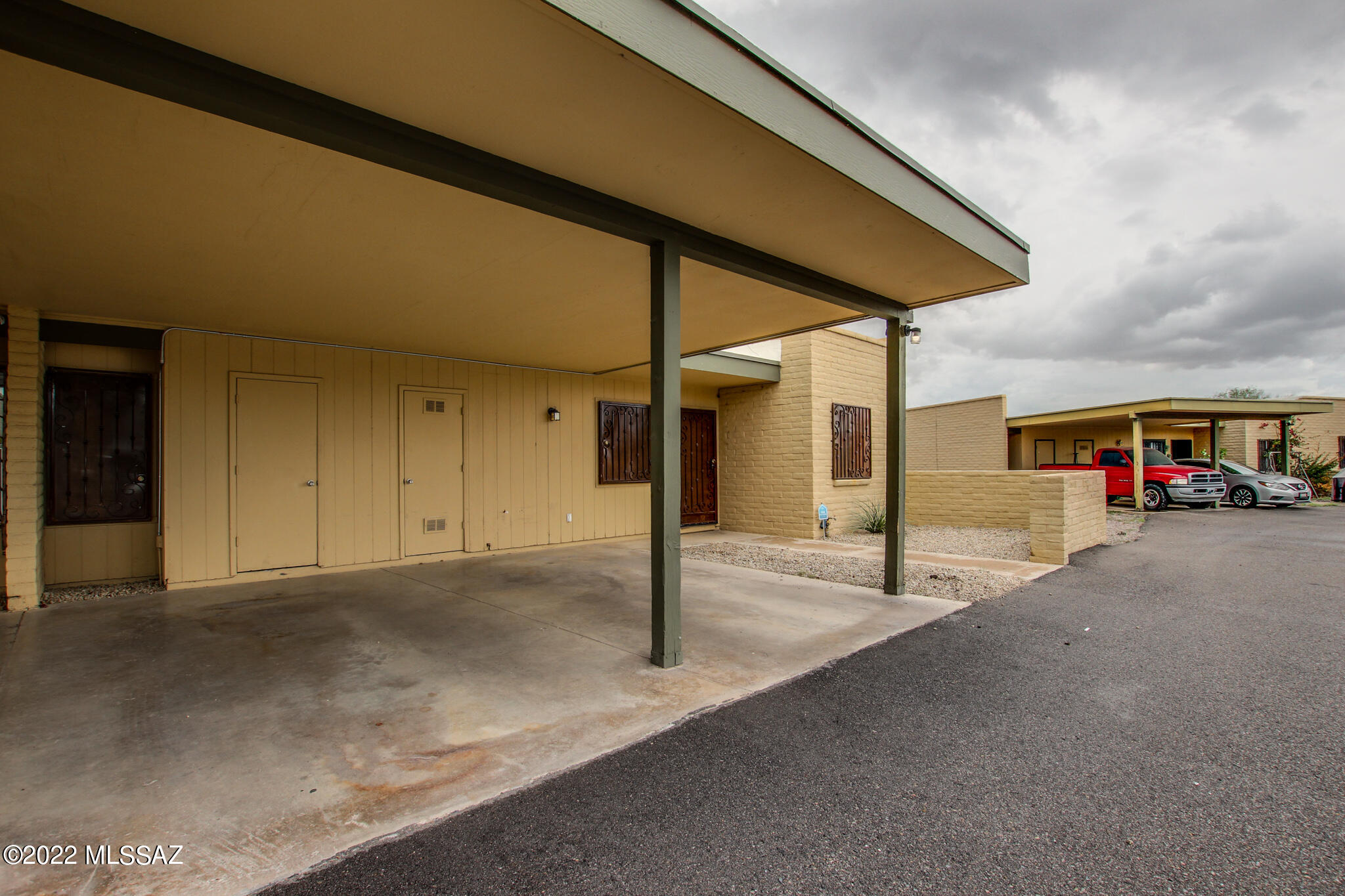 3542 South Mission Road, Unit A Tucson, AZ 85713 - Photo 6 of 37