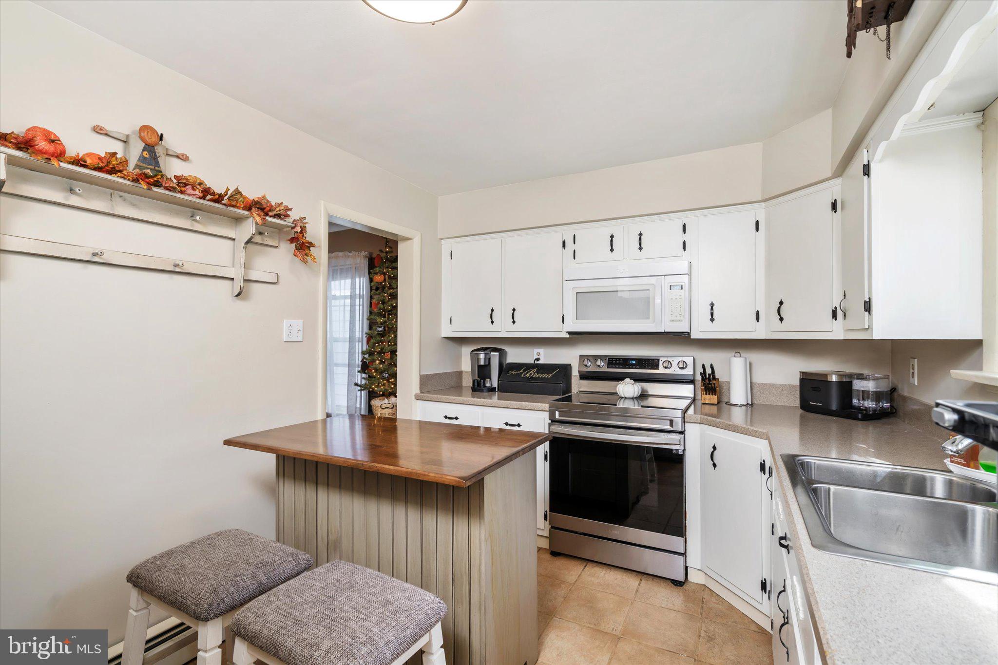 47 Vincent Avenue Hamilton, NJ 08619 - Photo 14 of 29