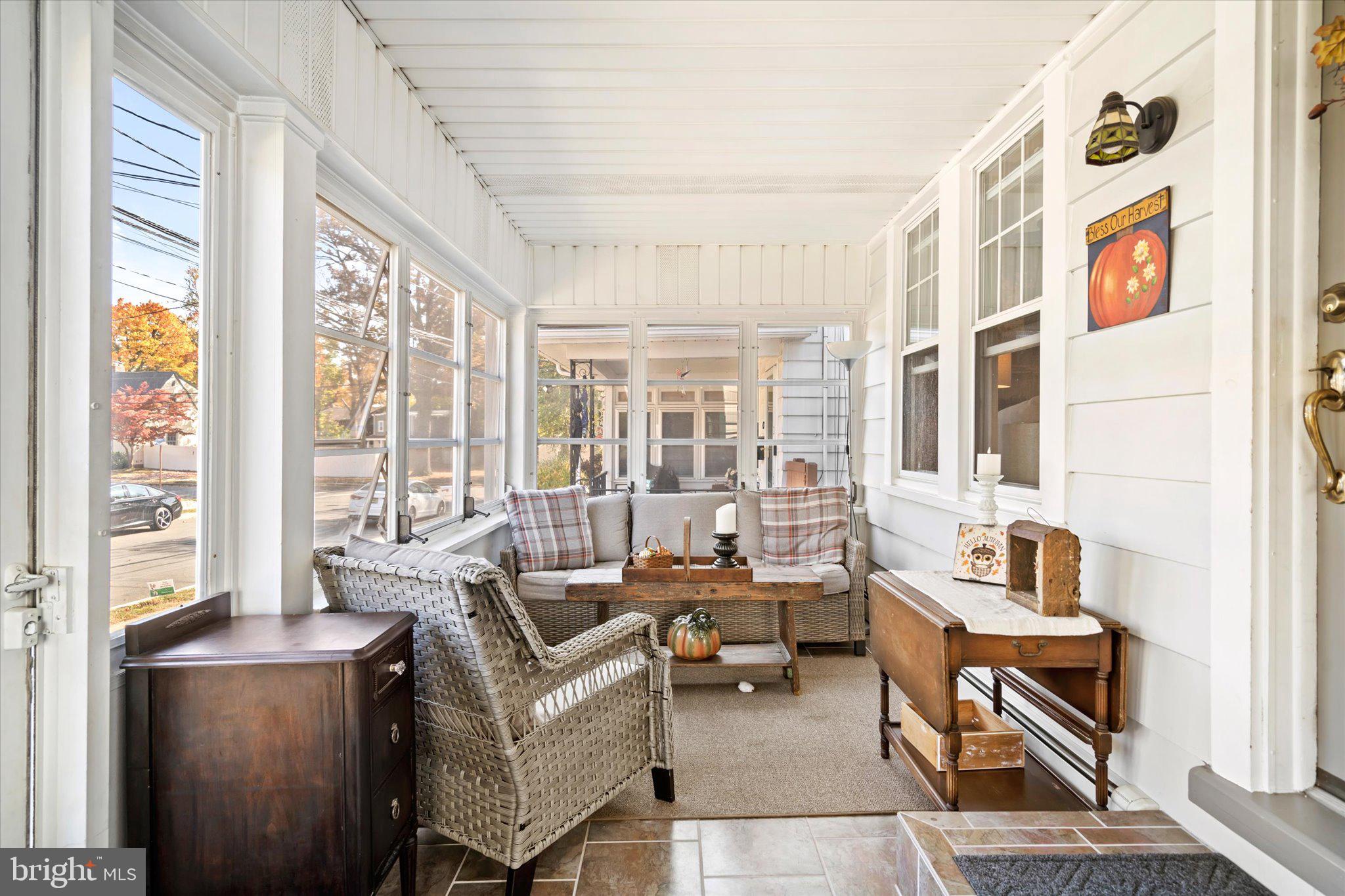 47 Vincent Avenue Hamilton, NJ 08619 - Photo 4 of 29