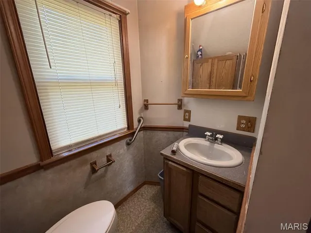 $63,500 | 115 West Jefferson Street, Vandalia, IL 62471