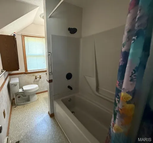 $63,500 | 115 West Jefferson Street, Vandalia, IL 62471