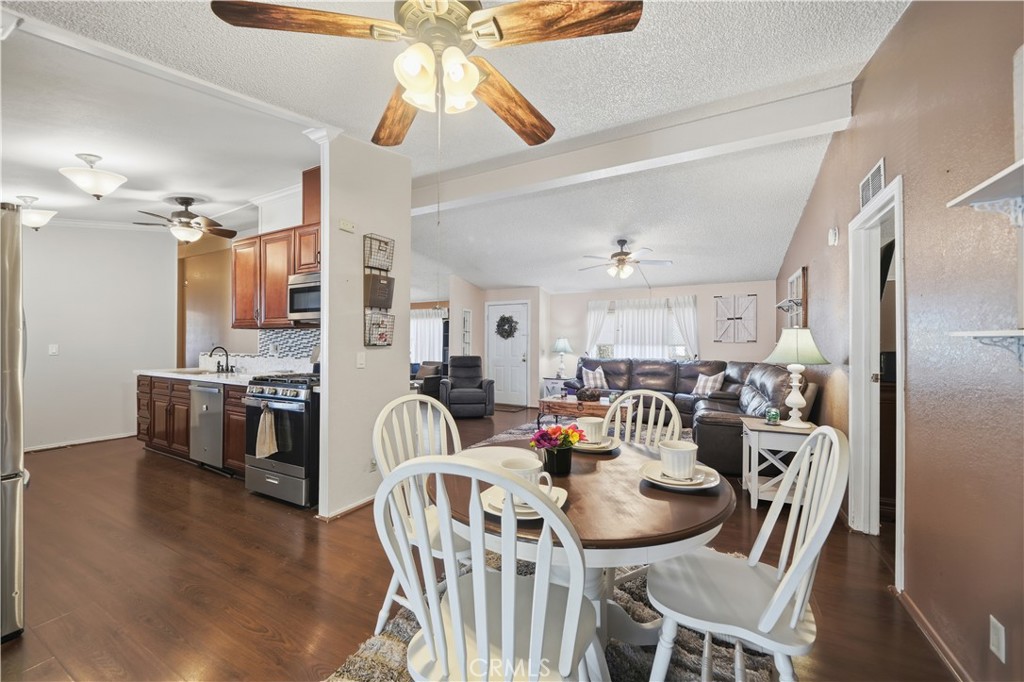 9578 Sharondale Road Calimesa, CA 92320 - Photo 24 of 38