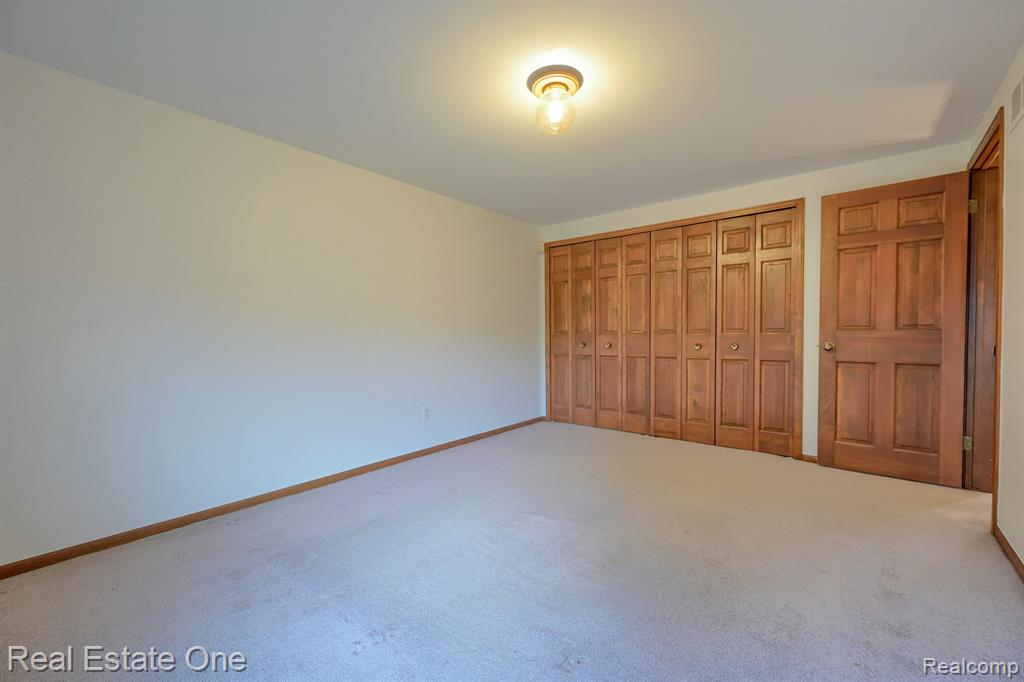 1249 Springwood Court Rochester Hills, MI 48309 - Photo 34 of 52