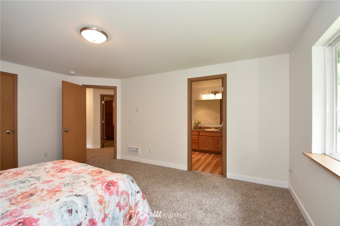 5628 East Agate Road Shelton, WA 98584 - Photo 12 of 25 Gallery Image 12
