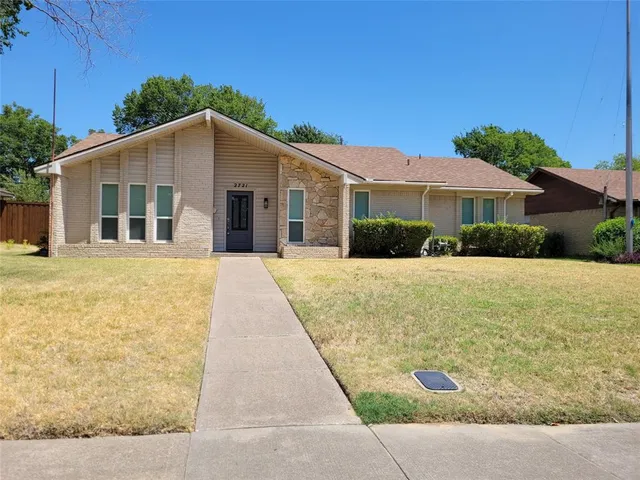 $2,795 | 2721 Leta Mae Circle, Farmers Branch, TX 75234