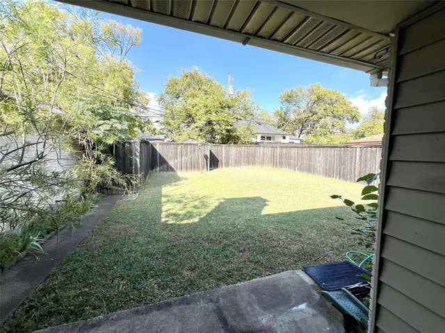 $2,795 | 2721 Leta Mae Circle, Farmers Branch, TX 75234