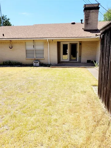 $2,795 | 2721 Leta Mae Circle, Farmers Branch, TX 75234