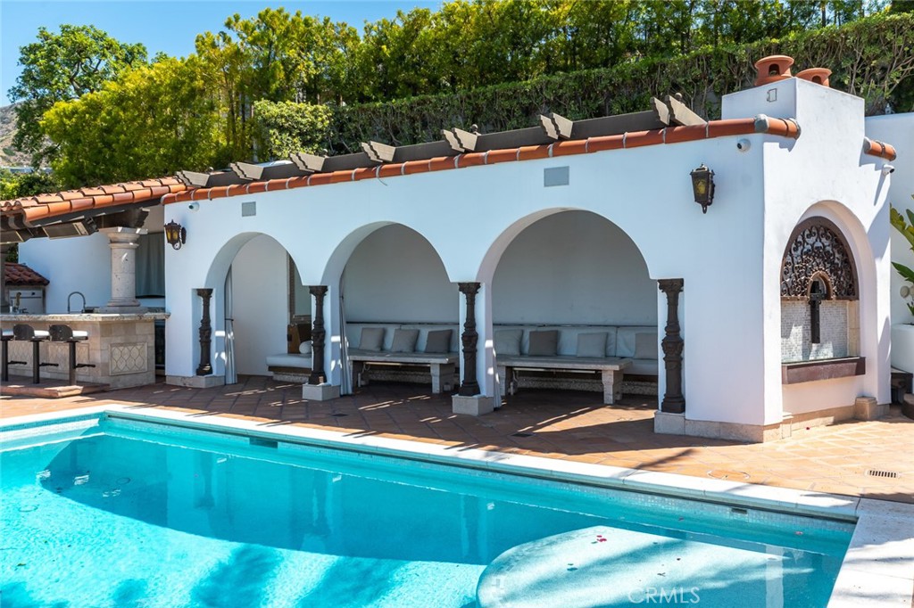 330 Kempton Road Glendale, CA 91202 - Photo 68 of 75