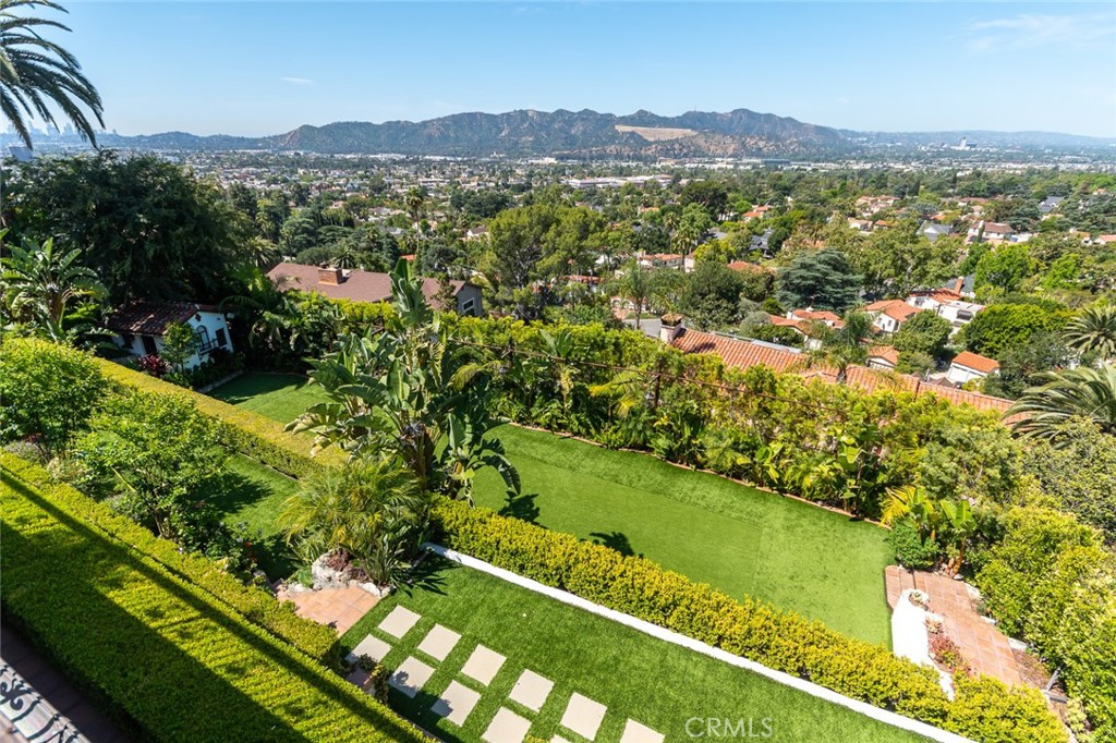 330 Kempton Road Glendale, CA 91202 - Photo 72 of 75 a view of a city with mountains in the background