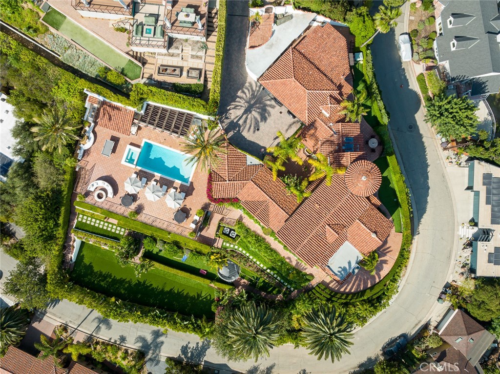 330 Kempton Road Glendale, CA 91202 - Photo 75 of 75 an aerial view of a house