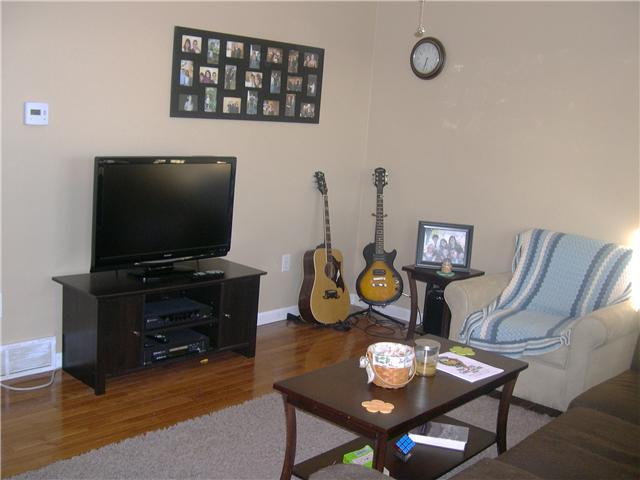 6562 Benner Road Johnstown, OH 43031 - Photo 6 of 12