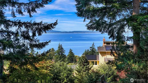 $1,400,000 | 624 Clark Road, Bellingham, WA 98225