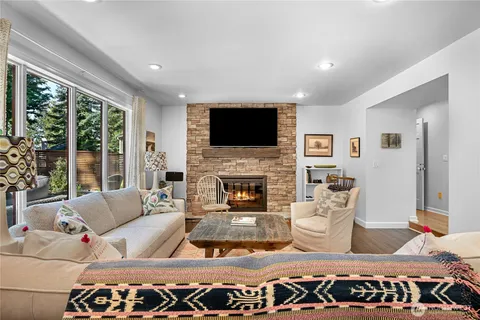 $1,400,000 | 624 Clark Road, Bellingham, WA 98225