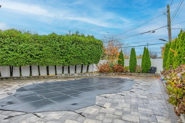 $1,699,000 | 709 Demott Court, Westbury, NY 11590