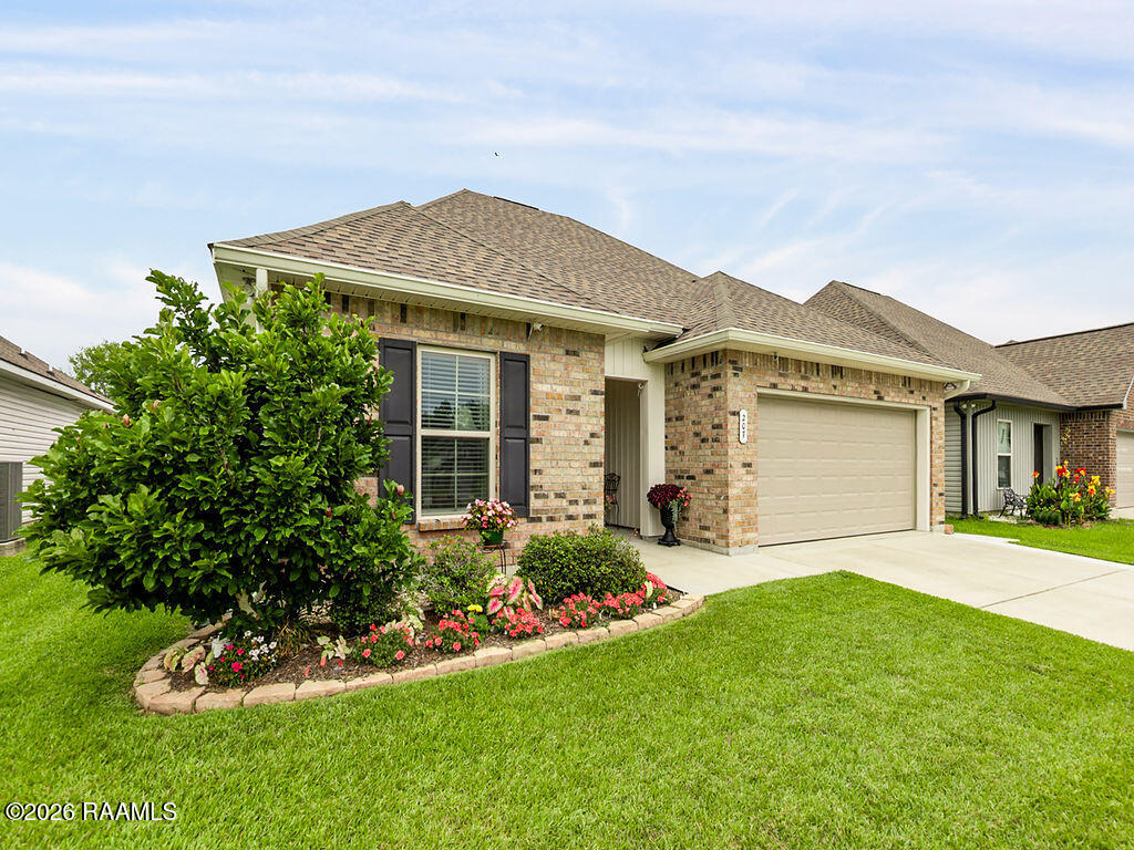 207 Springsteen Lane Lafayette, LA 70507 - Photo 3 of 24 Front