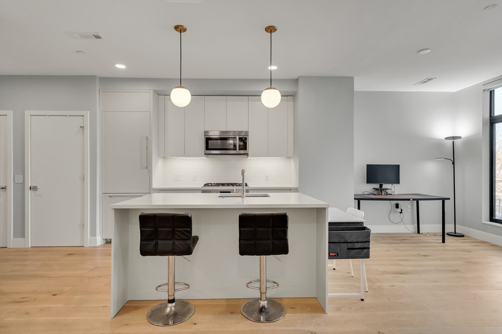 191 Washington Street, Unit 421 Boston, MA 02135 - Photo 6 of 42