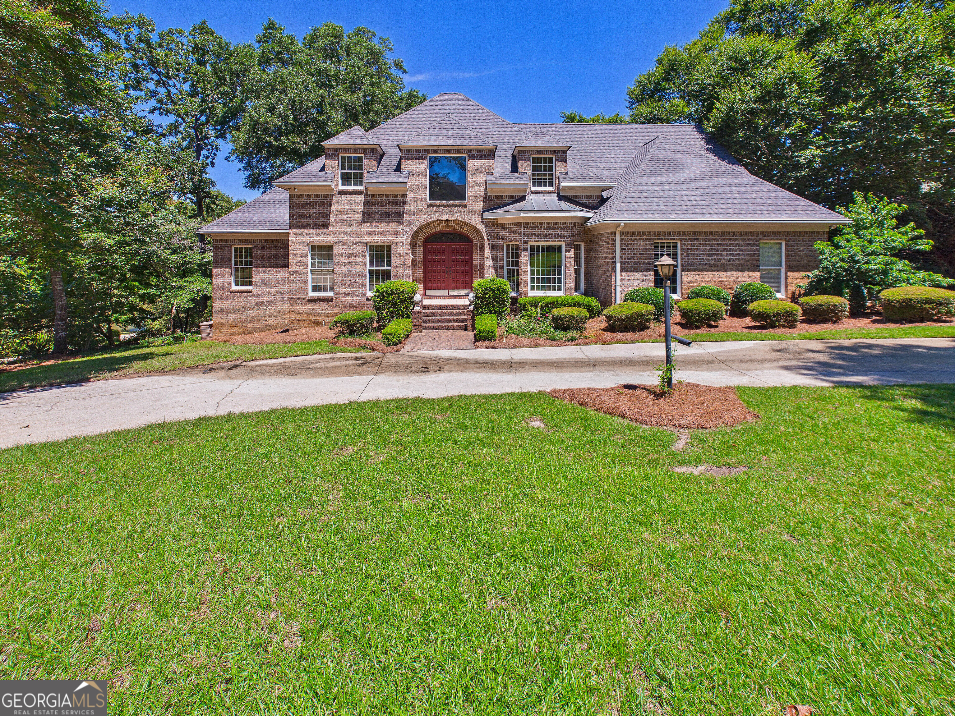 114 Holly Drive Warner Robins, GA 31088 - Photo 2 of 80