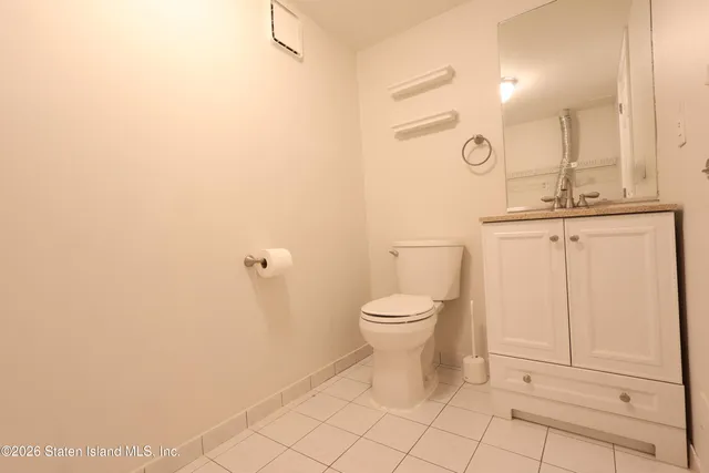 a bathroom with a toilet