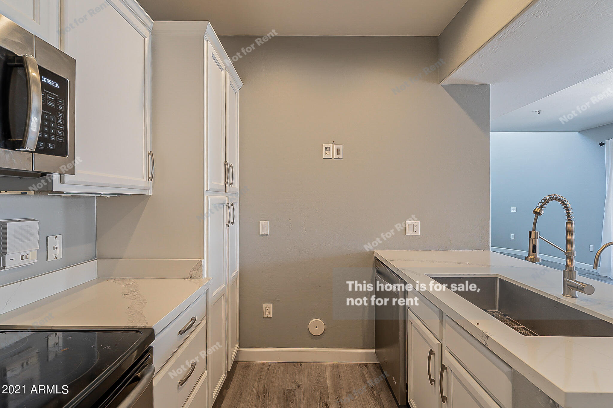 3935 East Rough Rider Road, Unit 1071 Phoenix, AZ 85050 - Photo 8 of 18 listing_7