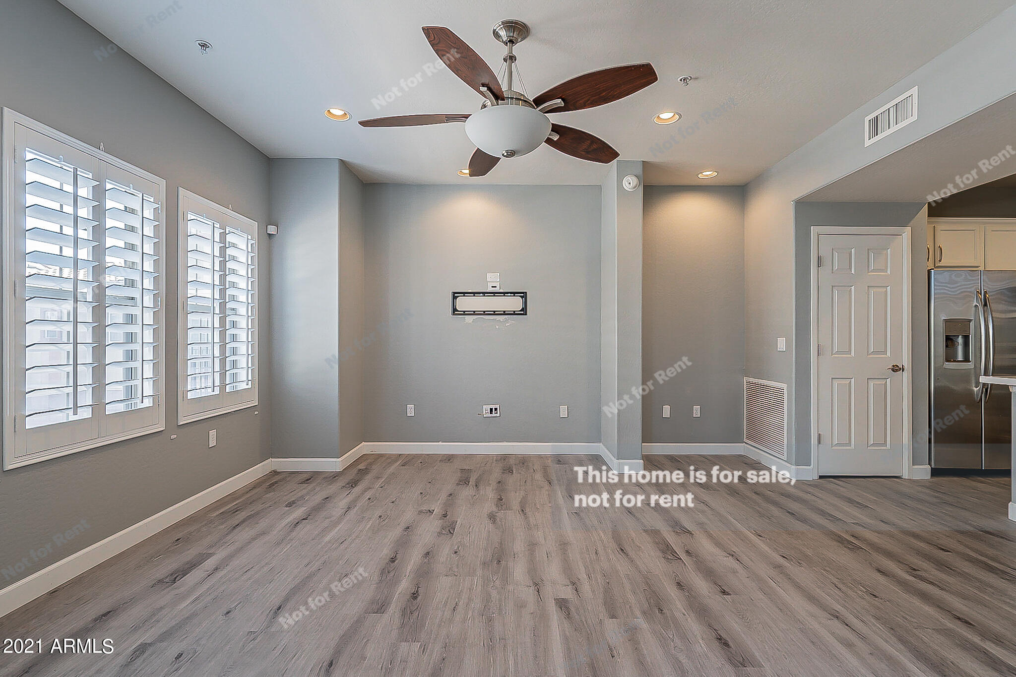 3935 East Rough Rider Road, Unit 1071 Phoenix, AZ 85050 - Photo 9 of 18 listing_8