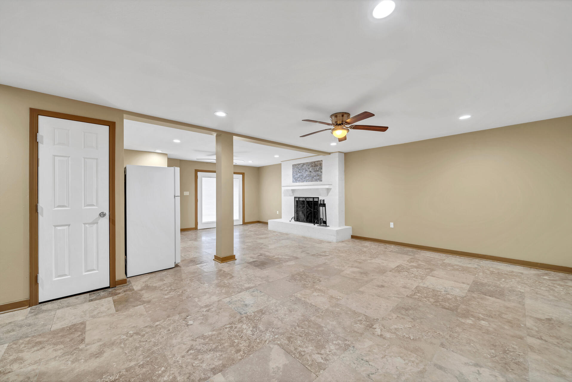 536 Benning Drive Destin, FL 32541 - Photo 23 of 46 an empty room with a empty space and a ceiling fan