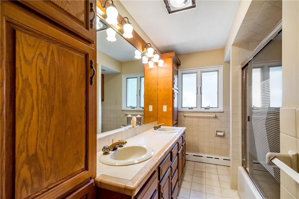 225 Orr Road Pittsburgh, PA 15241 - Photo 11 of 24 Gallery Image 11