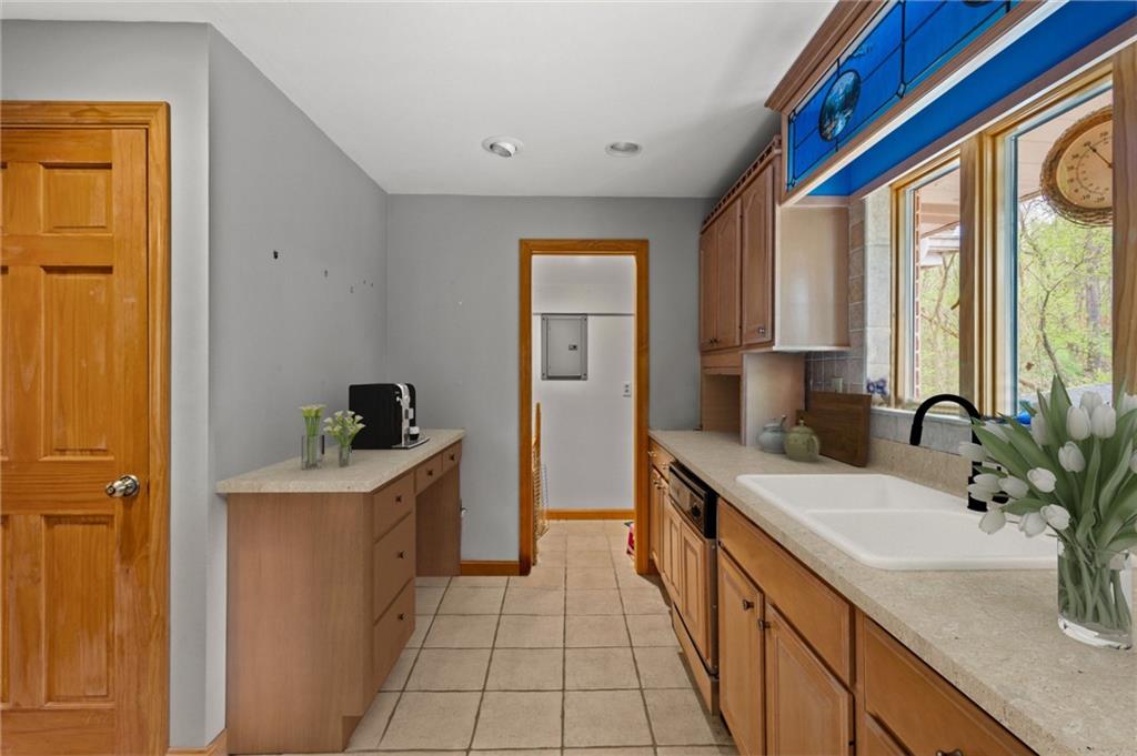 225 Orr Road Pittsburgh, PA 15241 - Photo 9 of 24 Gallery Image 9