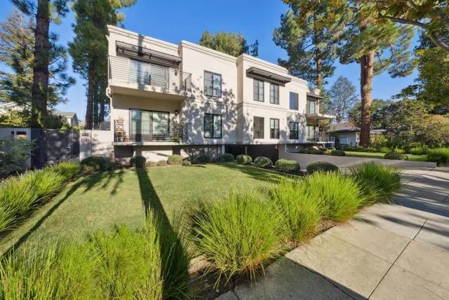$1,828,000 | 1326 Hoover Street, Unit 2, Menlo Park, CA 94025