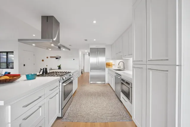 $1,648,000 | 1326 Hoover Street, Unit 2, Menlo Park, CA 94025