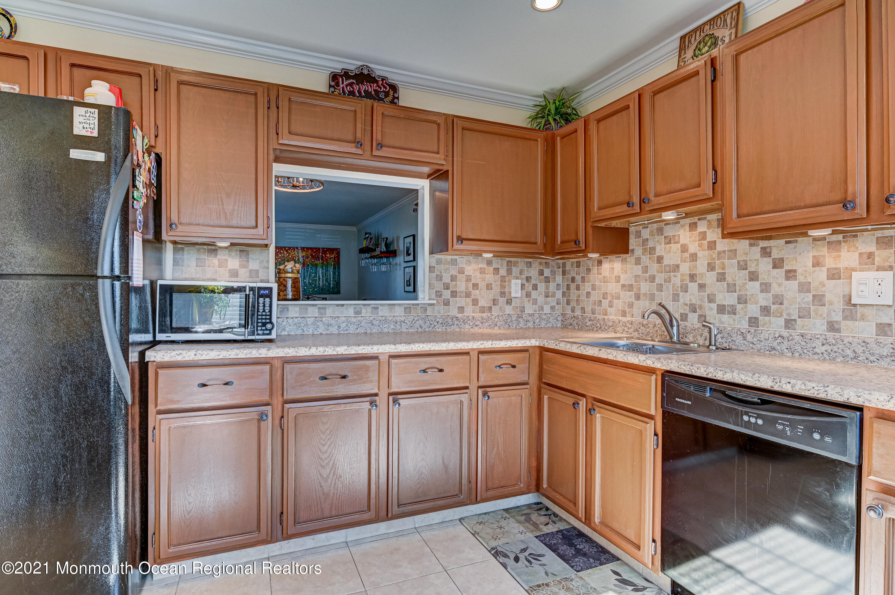 60 County Road, Unit C012 Cliffwood, NJ 07721 - Photo 14 of 29 60_County_Rd_Cliffwood_017