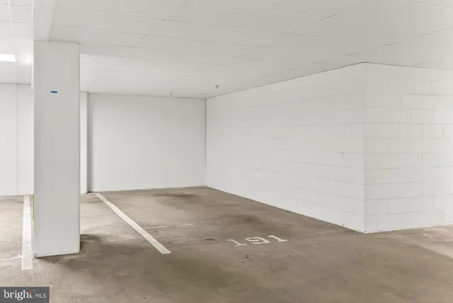 $765,000 | 2960 Vaden Drive, Unit 2103, Fairfax, VA 22031